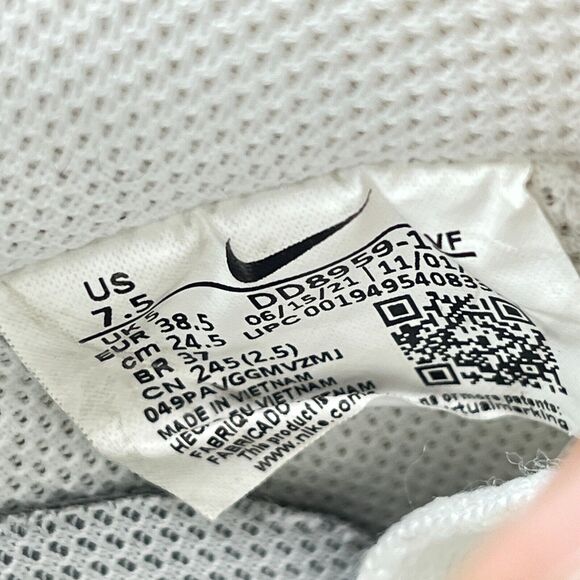 Nike Air Force 1 Low White Leather Athletic Shoes DD8959-100 Women's Size 7.5 - Picture 9 of 11